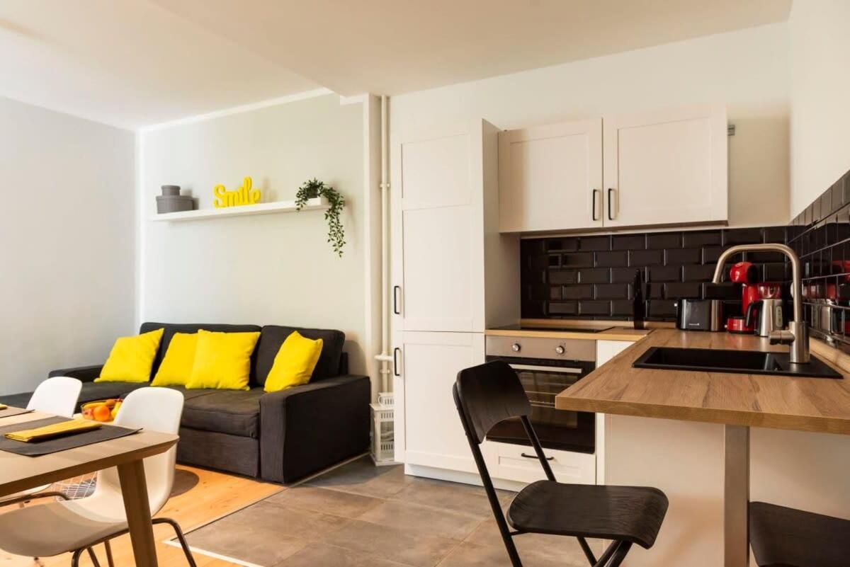 Cosy Two Br Plus Self Checkin Plus Street Parking Berlin Exterior photo