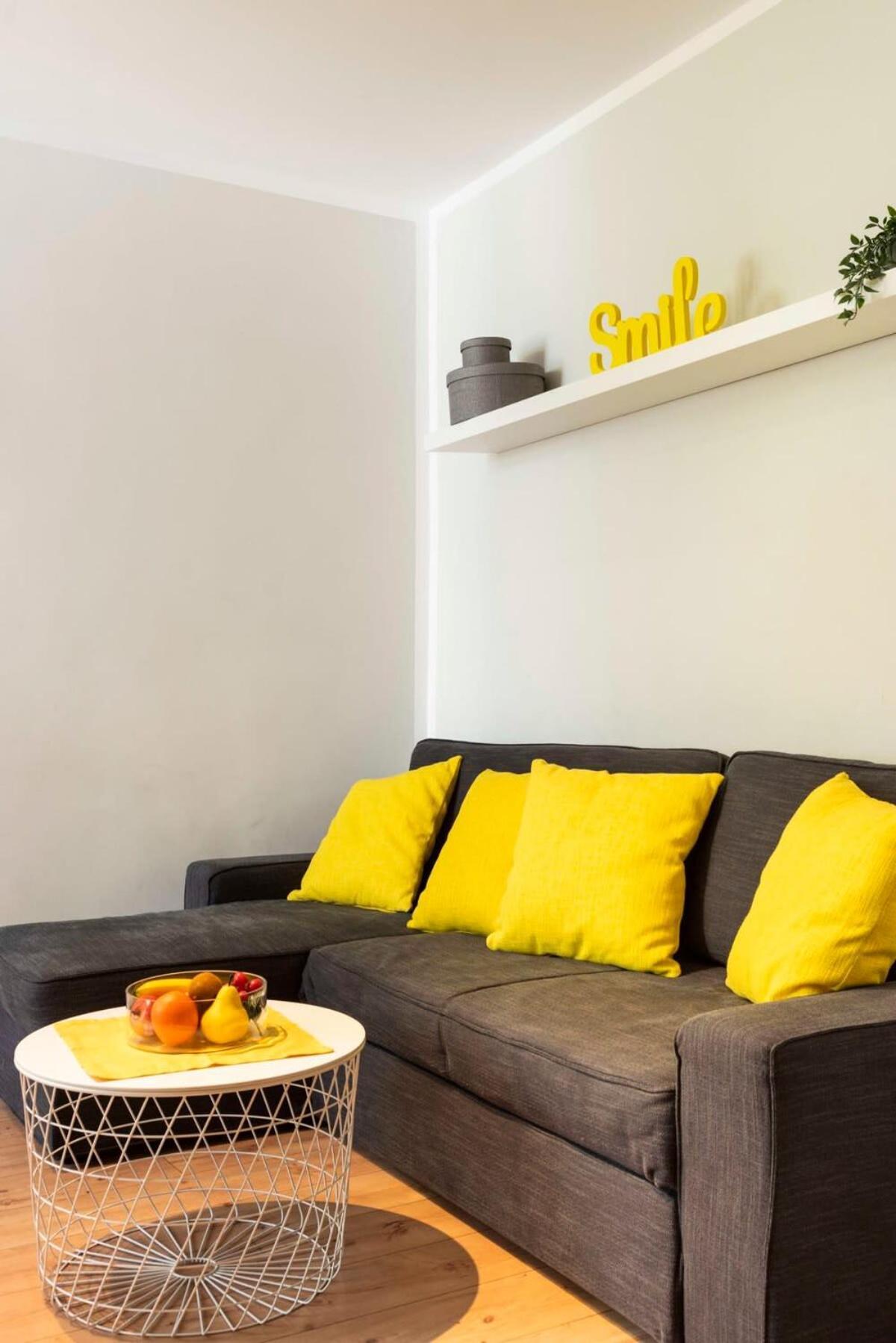 Cosy Two Br Plus Self Checkin Plus Street Parking Berlin Exterior photo