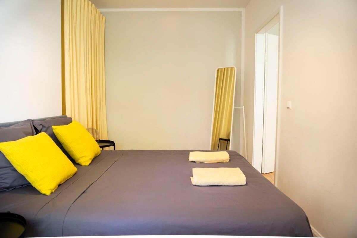 Cosy Two Br Plus Self Checkin Plus Street Parking Berlin Exterior photo