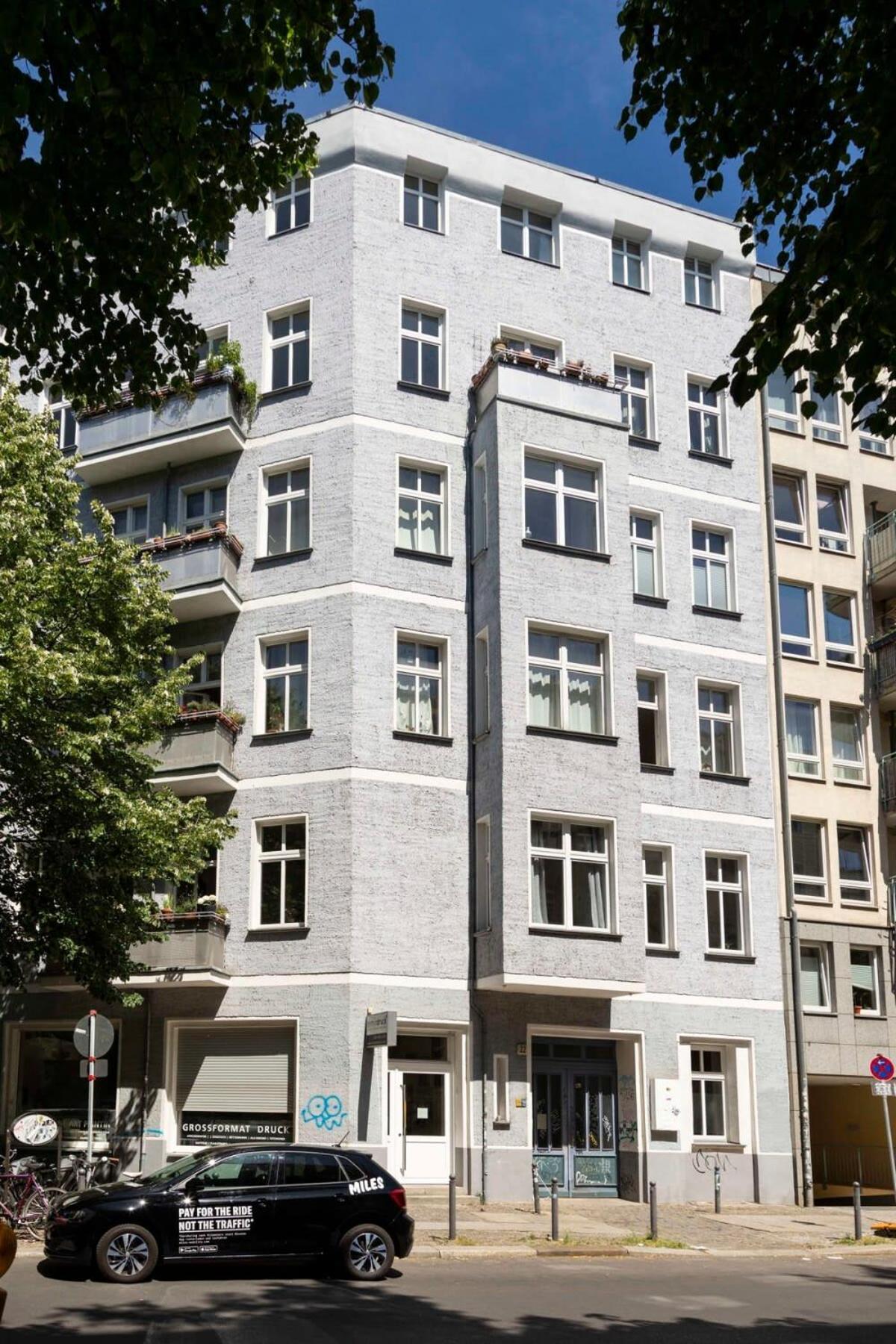 Cosy Two Br Plus Self Checkin Plus Street Parking Berlin Exterior photo